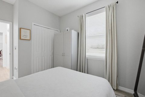 House in Sanford, Florida 3 bedrooms, 135.08 sq.m. № 2410691 - photo 18