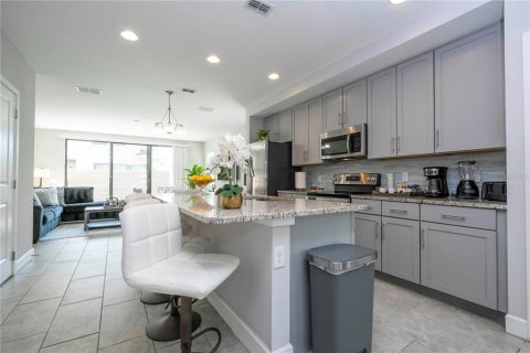 Townhouse in Kissimmee, Florida 4 bedrooms, 159.88 sq.m. № 1821016 - photo 9