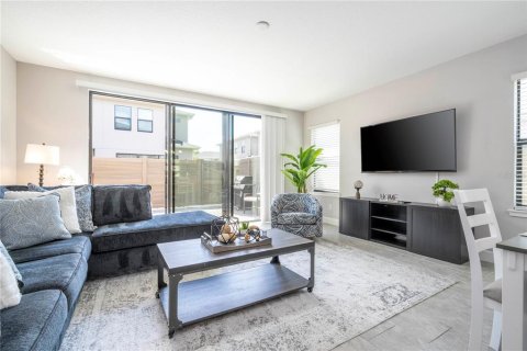 Townhouse in Kissimmee, Florida 4 bedrooms, 159.88 sq.m. № 1821016 - photo 17