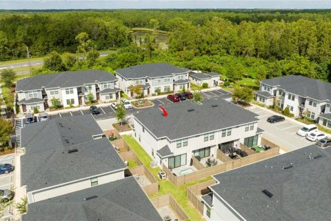 Townhouse in Kissimmee, Florida 4 bedrooms, 159.88 sq.m. № 1821016 - photo 6