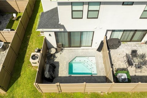 Townhouse in Kissimmee, Florida 4 bedrooms, 159.88 sq.m. № 1821016 - photo 5