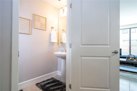 Townhouse in Kissimmee, Florida 4 bedrooms, 159.88 sq.m. № 1821016 - photo 15