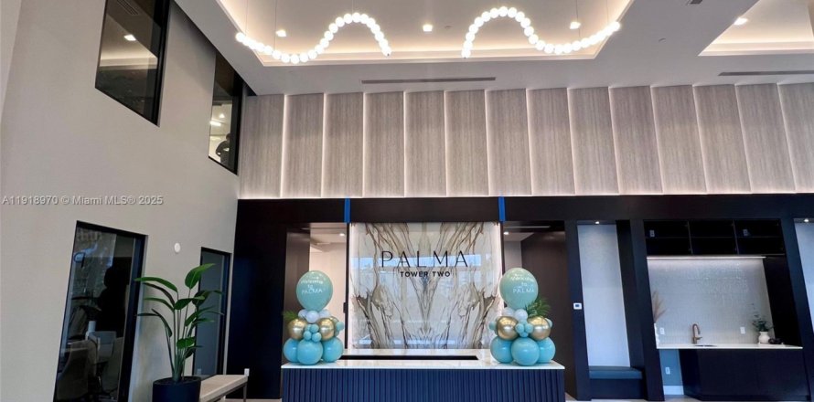 Квартира в Дорал, Флорида 2 спальни, 98.85м2 № 1973322