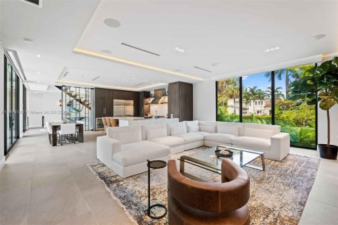 Casa en venta en Miami Beach, Florida, 4 dormitorios, 316.8 m2 № 1836772 - foto 8