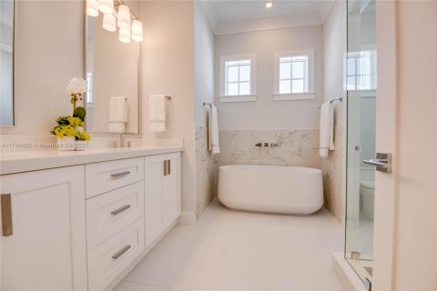 Casa en venta en Marathon, Florida, 4 dormitorios, 279.73 m2 № 1958915 - foto 18