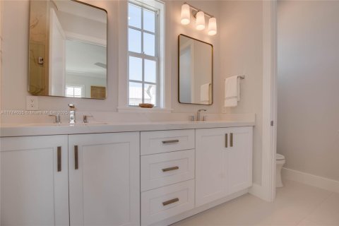 Casa en venta en Marathon, Florida, 4 dormitorios, 279.73 m2 № 1958915 - foto 25