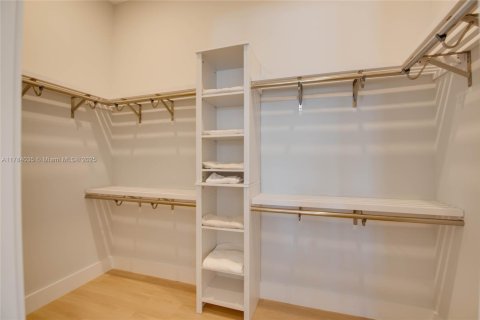 Casa en venta en Marathon, Florida, 4 dormitorios, 279.73 m2 № 1958915 - foto 20