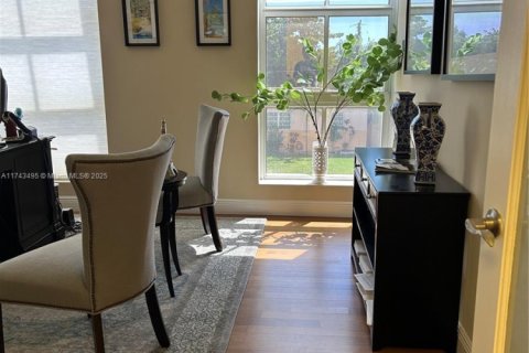 Commercial property in Coral Gables, Florida № 1985115 - photo 28