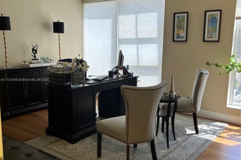 Commercial property in Coral Gables, Florida № 1985115 - photo 27