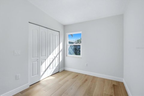Villa ou maison à louer à Bradenton, Floride: 3 chambres, 117.06 m2 № 2411402 - photo 27