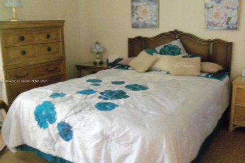 Condo in Miami Gardens, Florida, 1 bedroom  № 1825714 - photo 24