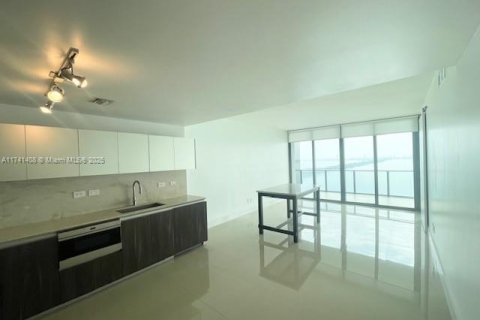 Copropriété à vendre à Miami, Floride: 2 chambres, 101.08 m2 № 1960817 - photo 14