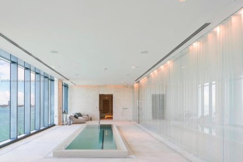 Copropriété à vendre à Miami, Floride: 2 chambres, 101.08 m2 № 1960817 - photo 8