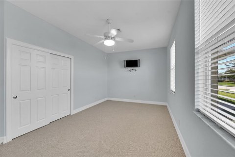 House in Rotonda, Florida 3 bedrooms, 198.63 sq.m. № 1904998 - photo 20