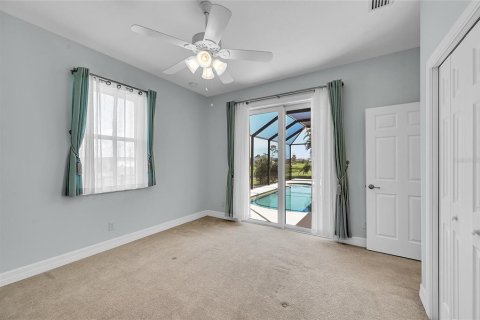 House in Rotonda, Florida 3 bedrooms, 198.63 sq.m. № 1904998 - photo 24