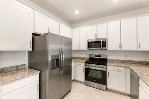 Adosado en alquiler en Bradenton, Florida, 3 dormitorios, 174.56 m2 № 1912423 - foto 5
