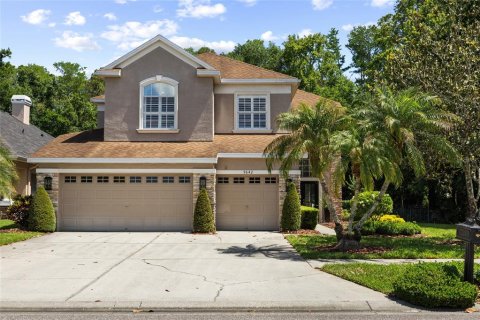 Casa en venta en Tampa, Florida, 4 dormitorios, 252.14 m2 № 2105055 - foto 2