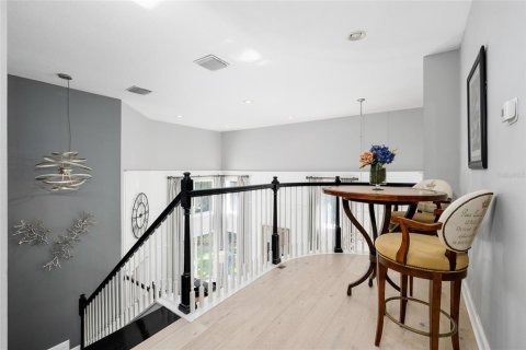 Casa en venta en Tampa, Florida, 4 dormitorios, 252.14 m2 № 2105055 - foto 18