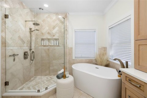 Casa en venta en Tampa, Florida, 4 dormitorios, 252.14 m2 № 2105055 - foto 26