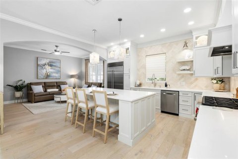 Casa en venta en Tampa, Florida, 4 dormitorios, 252.14 m2 № 2105055 - foto 17