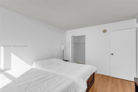Copropriété à vendre à Sunny Isles Beach, Floride: 1 chambre, 59.46 m2 № 2004420 - photo 15