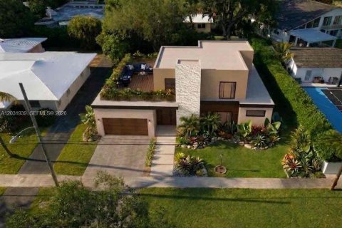 Terrain à Miami Shores, Floride № 2154269