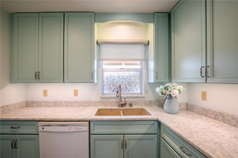 Condominio en venta en Mount Dora, Florida, 2 dormitorios, 112.32 m2 № 1251625 - foto 13