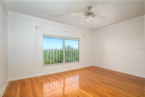 Condominio en venta en Mount Dora, Florida, 2 dormitorios, 112.32 m2 № 1251625 - foto 16