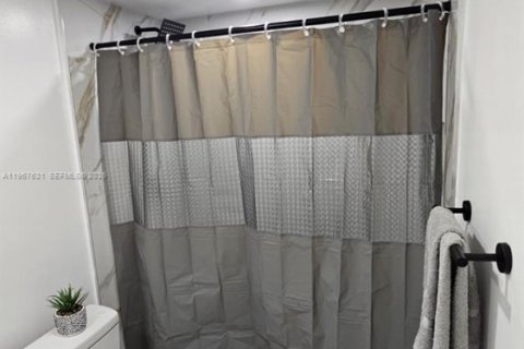 Adosado en alquiler en Plantation, Florida, 3 dormitorios, 150.87 m2 № 2011339 - foto 19