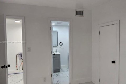 Adosado en alquiler en Plantation, Florida, 3 dormitorios, 150.87 m2 № 2011339 - foto 6