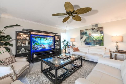 Condo in Sarasota, Florida, 2 bedrooms  № 1754770 - photo 4