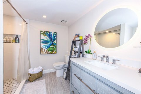 Condo in Sarasota, Florida, 2 bedrooms  № 1754770 - photo 15
