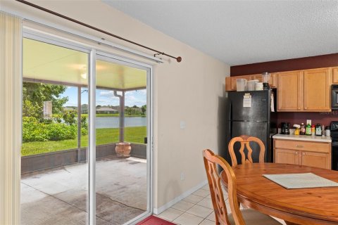 House in Orlando, Florida 3 bedrooms, 156.45 sq.m. № 1841771 - photo 23