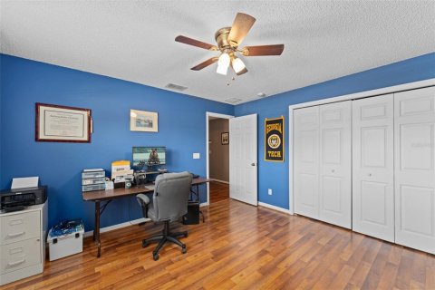 House in Orlando, Florida 3 bedrooms, 156.45 sq.m. № 1841771 - photo 6