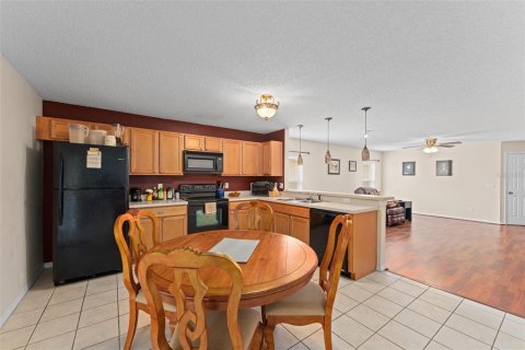 House in Orlando, Florida 3 bedrooms, 156.45 sq.m. № 1841771 - photo 22