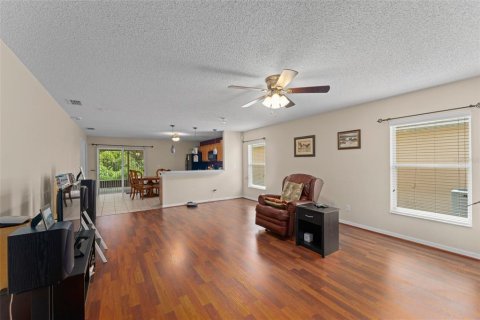 House in Orlando, Florida 3 bedrooms, 156.45 sq.m. № 1841771 - photo 16