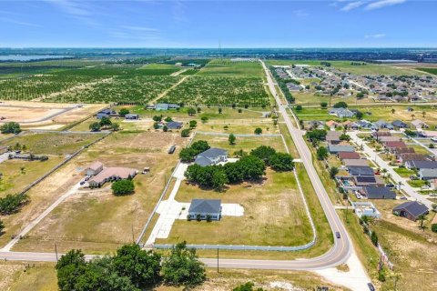 Casa en venta en Dundee, Florida, 9 dormitorios, 817.45 m2 № 2112842 - foto 6