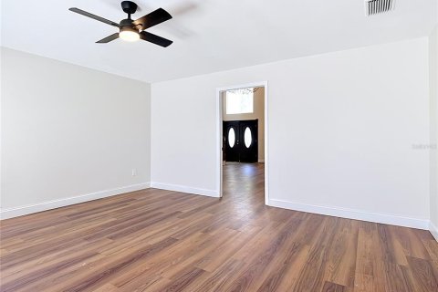 Casa en venta en Dundee, Florida, 9 dormitorios, 817.45 m2 № 2112842 - foto 16
