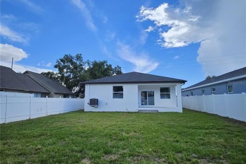Casa en venta en Tampa, Florida, 3 dormitorios, 145.21 m2 № 1770171 - foto 9