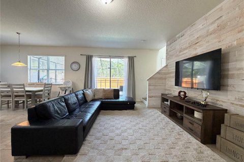 Adosado en venta en Kissimmee, Florida, 4 dormitorios, 177.16 m2 № 2101699 - foto 5