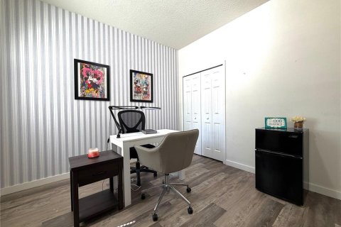 Adosado en venta en Kissimmee, Florida, 4 dormitorios, 177.16 m2 № 2101699 - foto 15