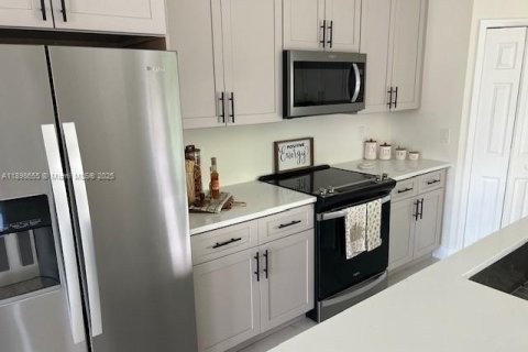 Снять в аренду виллу или дом в Себринг, Флорида 3 спальни, № 1950145 - фото 5