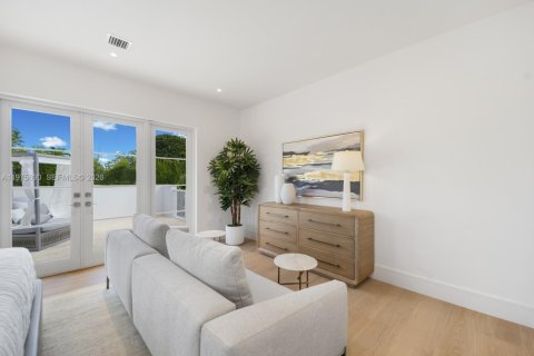 Villa ou maison à vendre à Coral Gables, Floride: 5 chambres, 345.22 m2 № 2042746 - photo 25