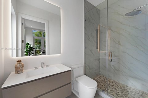 Villa ou maison à vendre à Coral Gables, Floride: 5 chambres, 345.22 m2 № 2042746 - photo 18