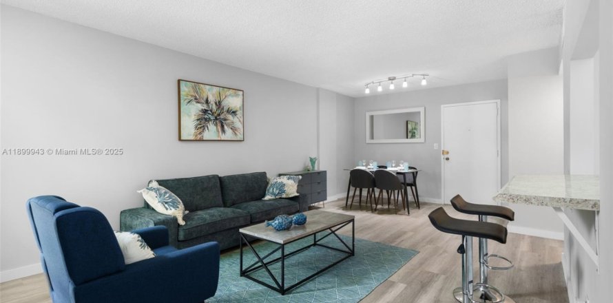 Condo à Sunny Isles Beach, Floride, 1 chambre № 1952510