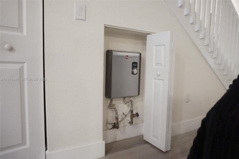 Купить таунхаус в Хайалиа Гарденс, Флорида 3 спальни, 123.75м2, № 1994271 - фото 21