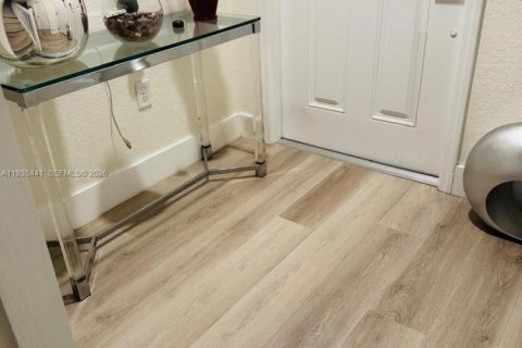 Купить таунхаус в Хайалиа Гарденс, Флорида 3 спальни, 123.75м2, № 1994271 - фото 10