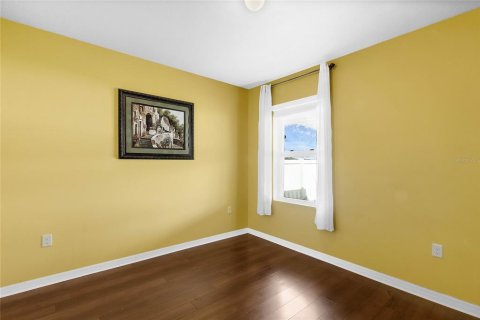 House in Davenport, Florida 5 bedrooms, 250.46 sq.m. № 1349885 - photo 15
