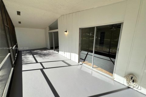 Купить виллу или дом в Бока-Ратон, Флорида 3 спальни, 111.48м2, № 2041224 - фото 5