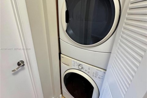 Купить виллу или дом в Бока-Ратон, Флорида 3 спальни, 111.48м2, № 2041224 - фото 12